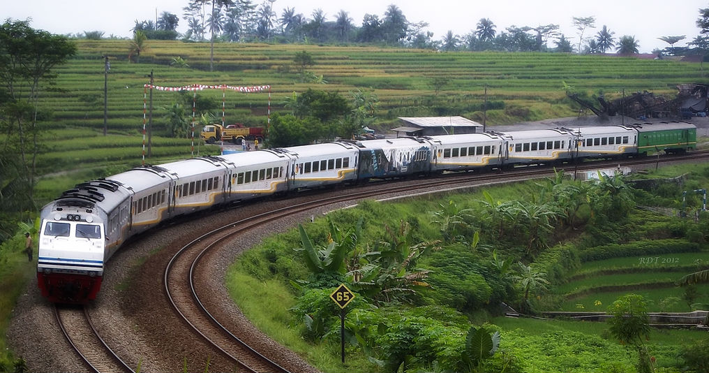 Yogyakarta To Jakarta By Train - Bali Java Travel Guide